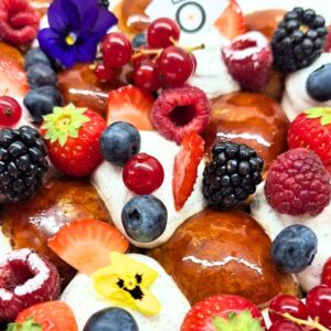 Le Saint-H&ouml;nor&eacute; aux fruits – Image 2