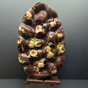 Œuf mendiant au chocolat noir